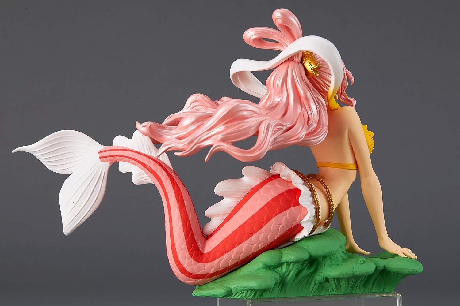 Figurine One Piece - Princesse Shirahoshi Glitter&Glamours