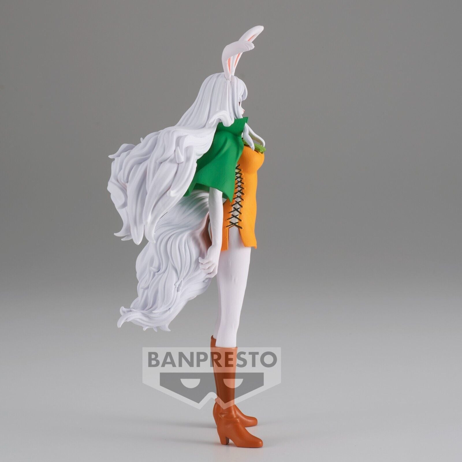 carrot-transform-figurine