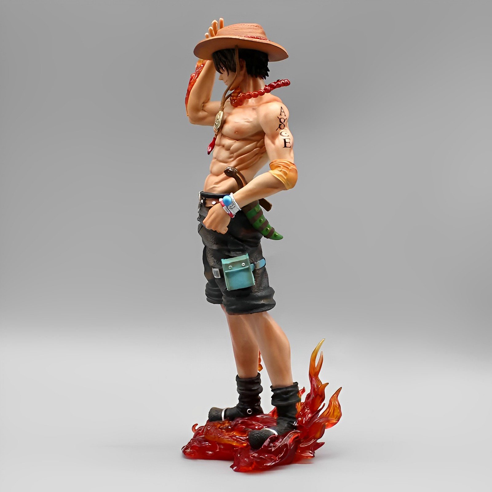 figurine hikken no ace