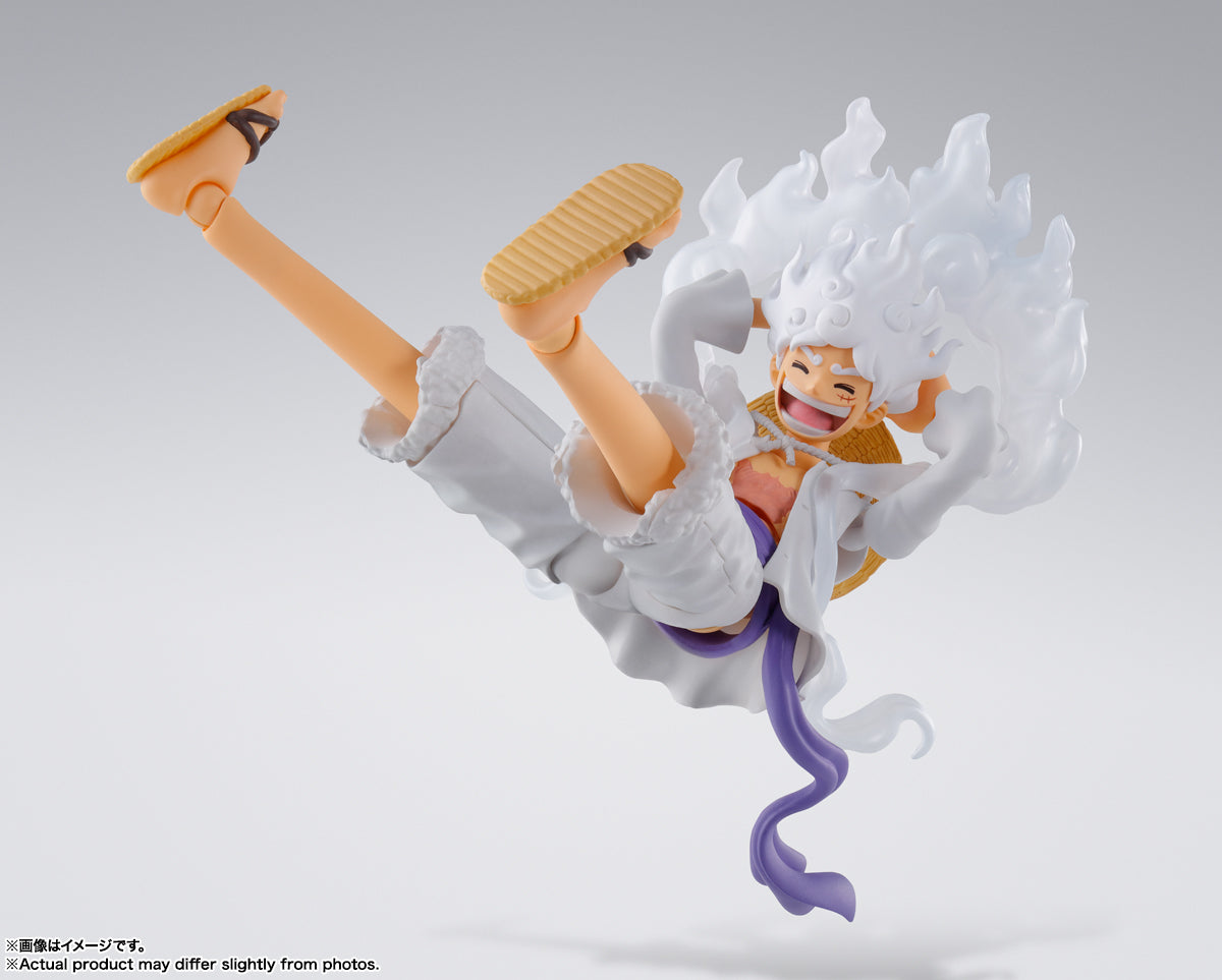 Figurine One Piece - Monkey D. Luffy Gear 5 SHFiguarts