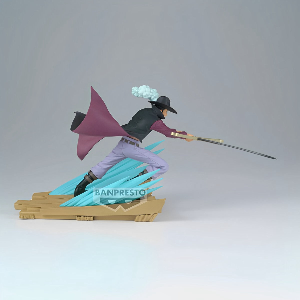 Figurine One Piece - Dracule Mihawk Senkozekkei