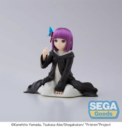 Figurine Frieren fern
