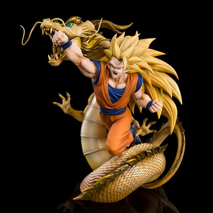 Figurine Dragon Ball - Goku SSJ3 Poing du Dragon 20 cm