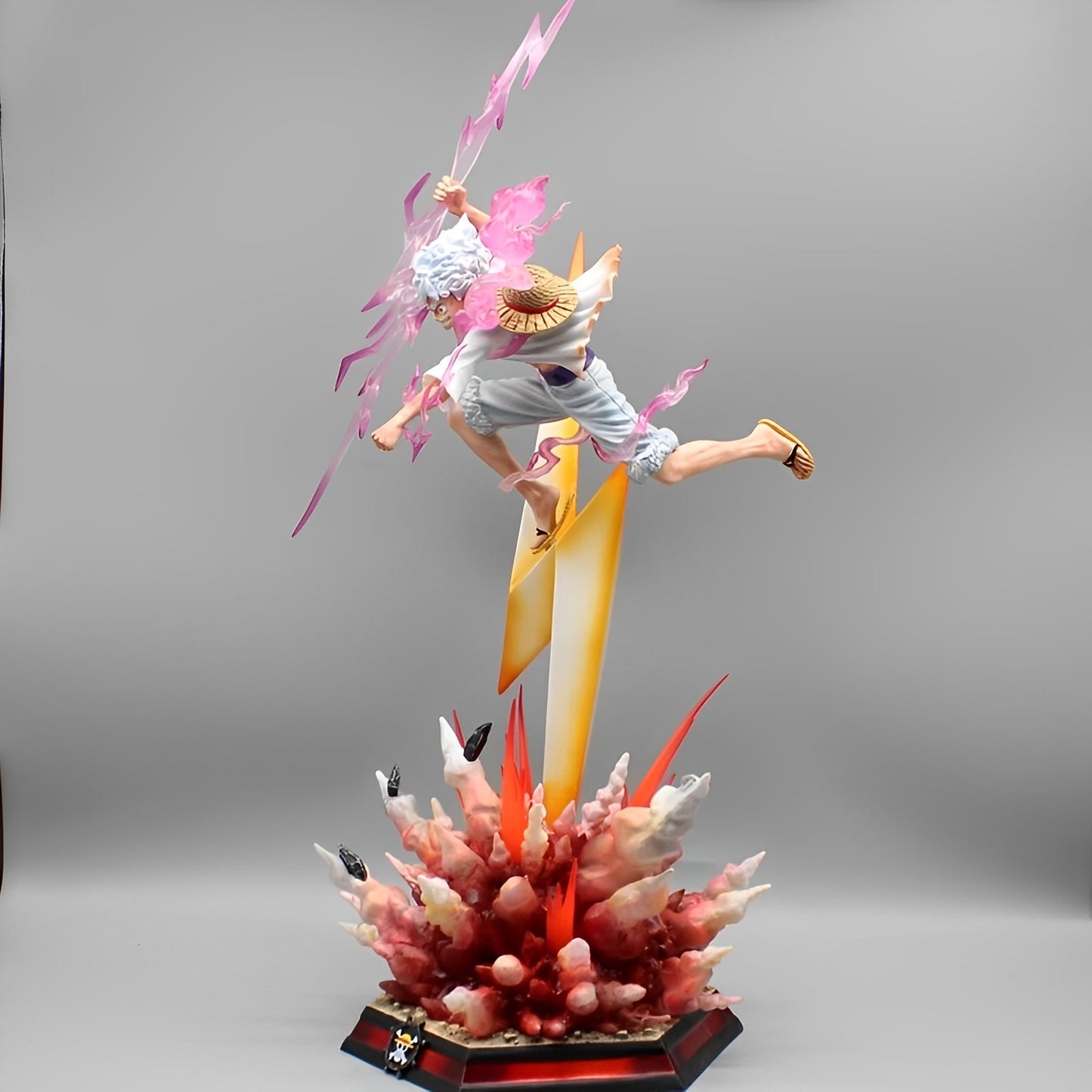 figurine luffy gear 5