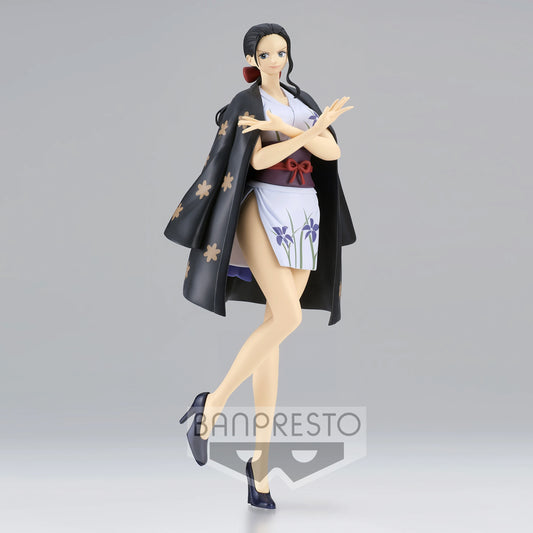 figure-robin-one-piece-glitter-galmours