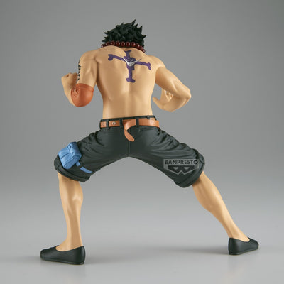 Figurine One Piece Ace battle record