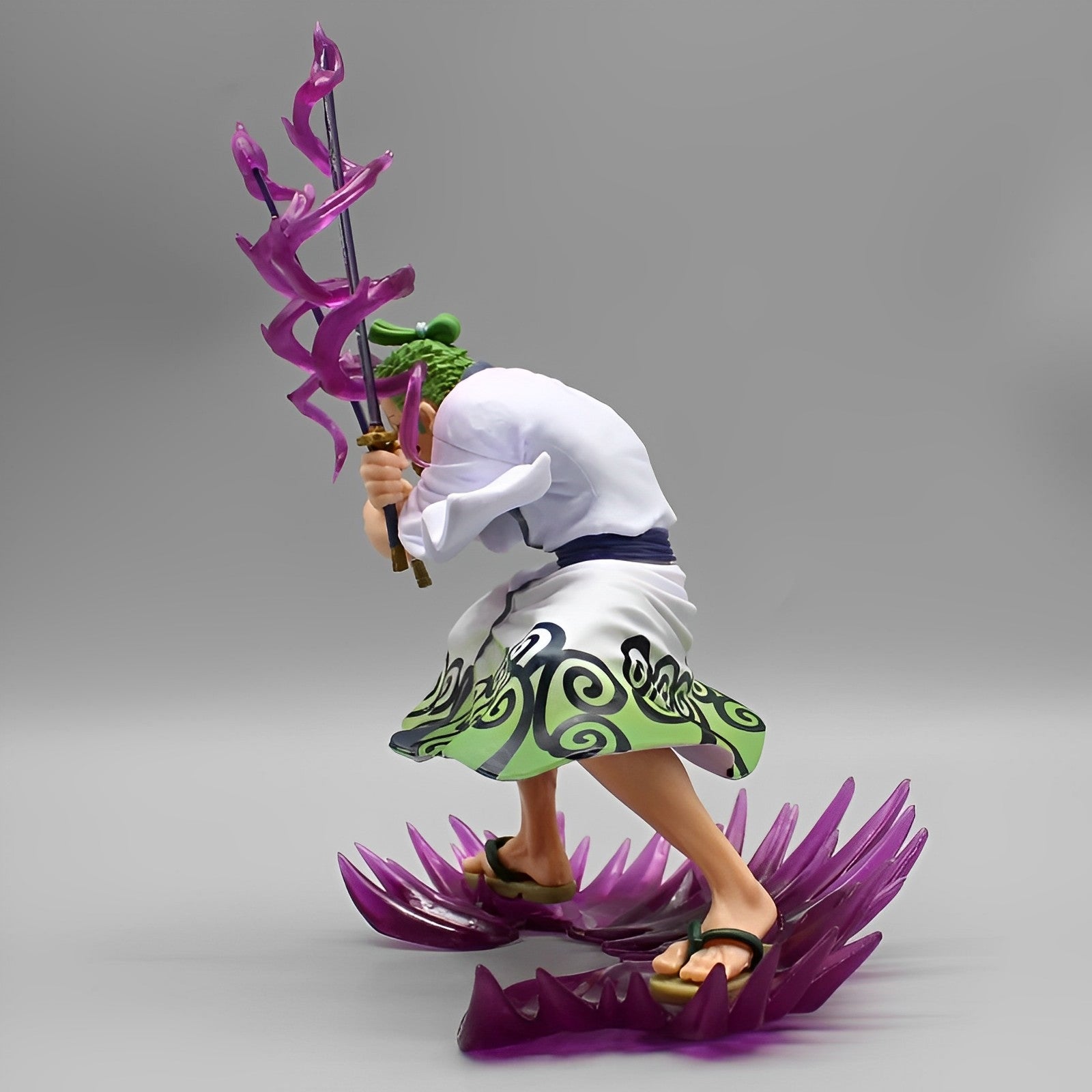 Figurine One Piece Roronoa Zoro Épée