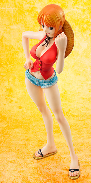 Limited edition Nami megahouse figurine
