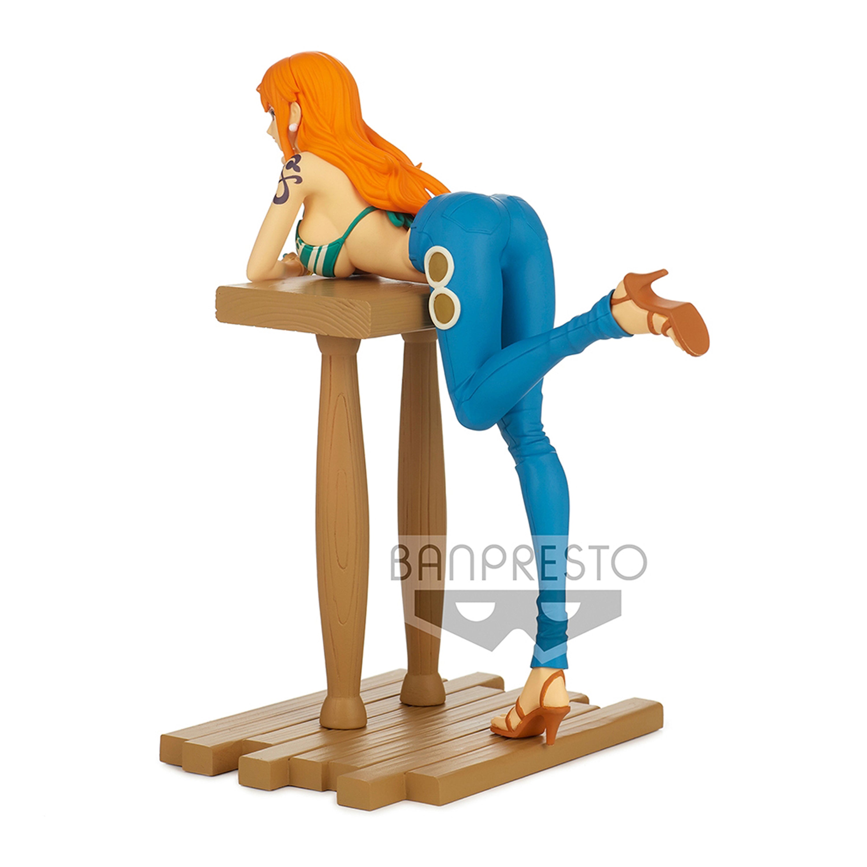 Figurine One Piece - Nami Grandline Journey