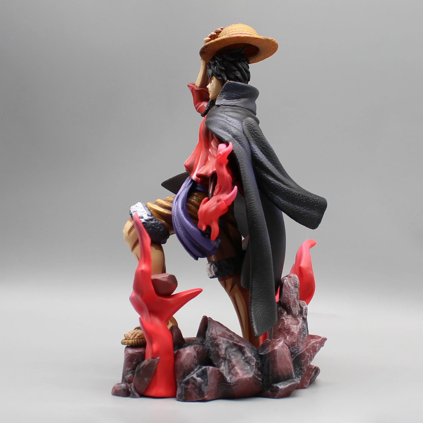 Figurine One Piece - Luffy Onigashima 24 cm