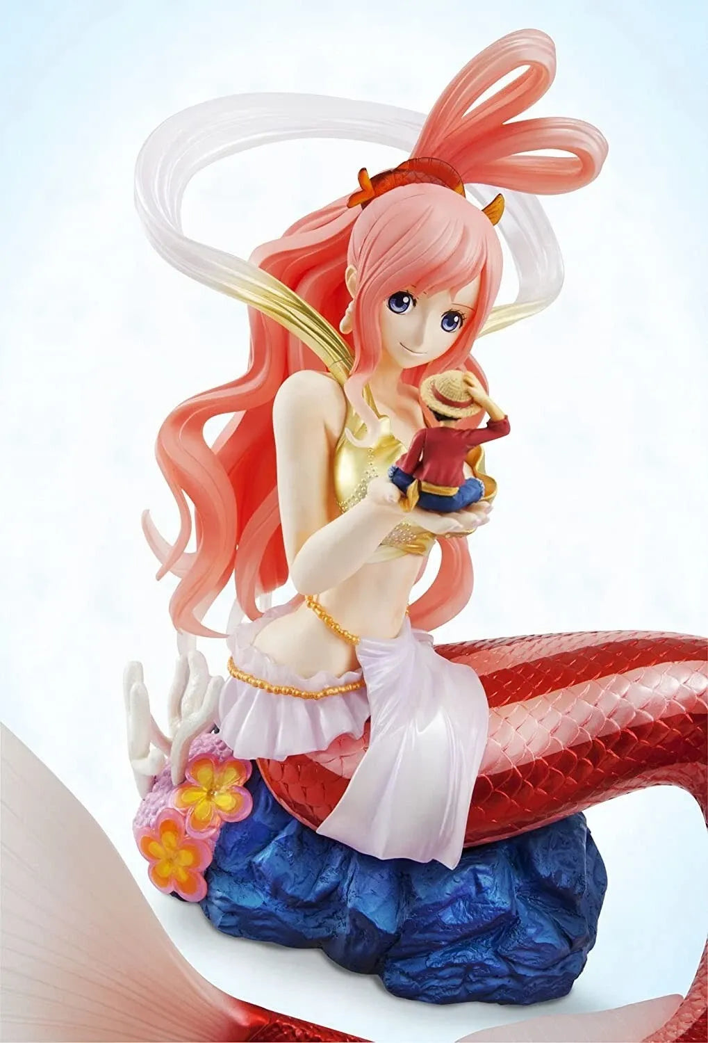 Shirahoshi One Piece sailing again portrait of pirates