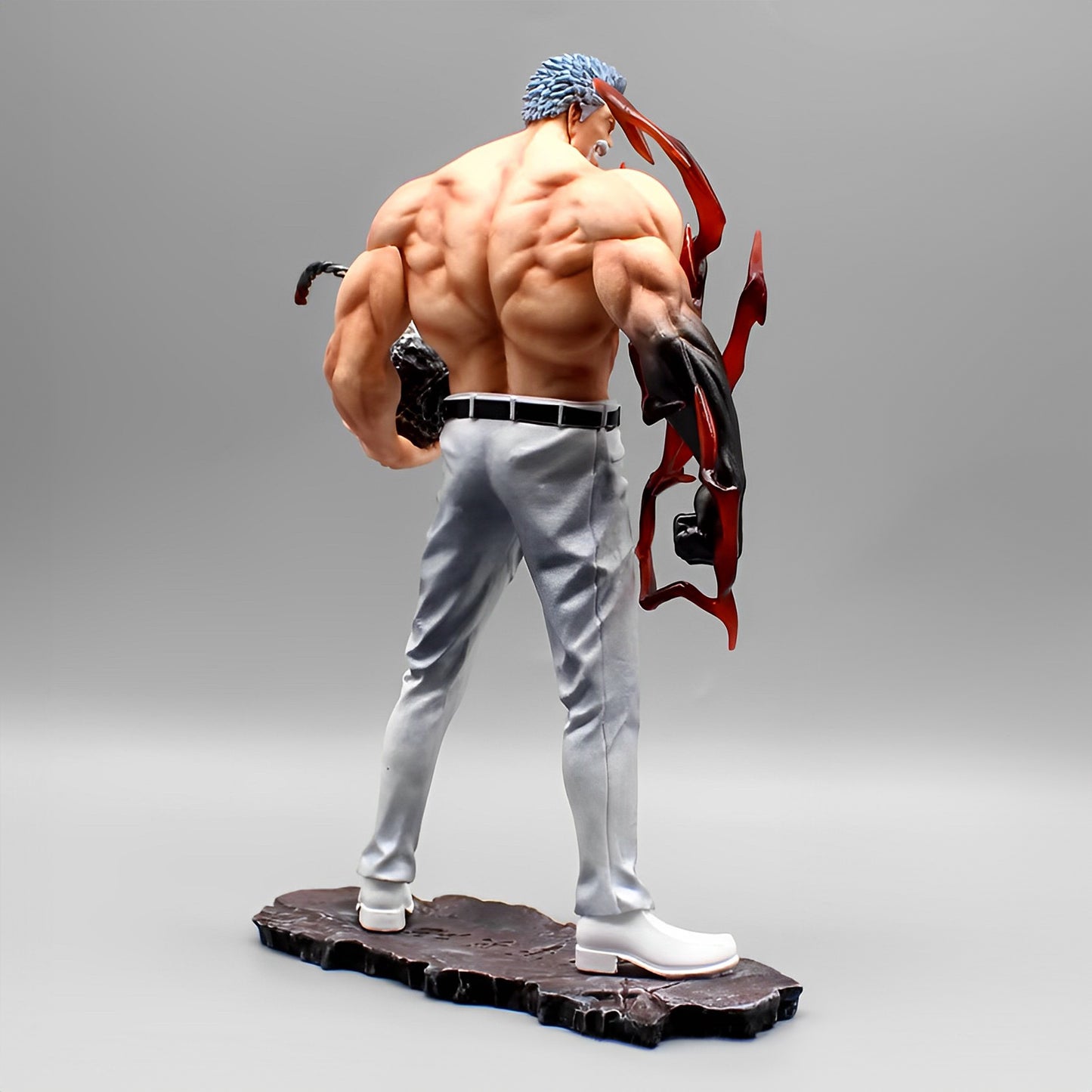 Figurine One Piece - Garp et Jeune Garp Haki Poings de Fer 26 cm